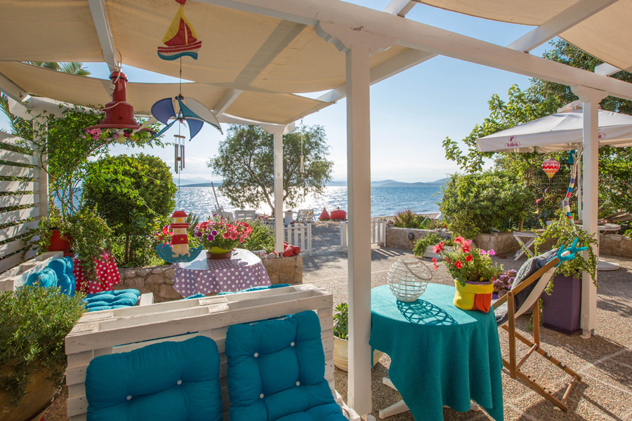 accommodation-argolida-beach.jpg