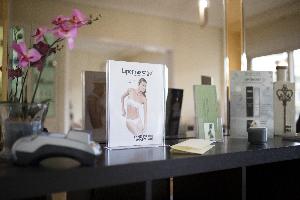 Skin & More (Μωρέ Κωνσταντίνα Ι.)