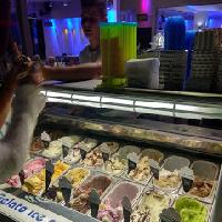 SWEETHOUSE CAFE-PATISSERIE